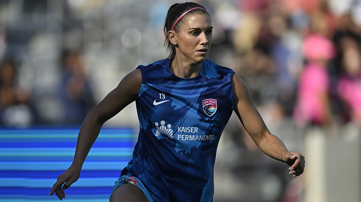 San Diego Wave FC forward Alex Morgan (13) warms up prior to the match lagainst the Washington Spirit at Snapdragon Stadium. 