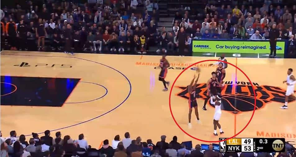 Dennis Schroder's halfcourt buzzer beater for Lakers vs. Knicks leaves