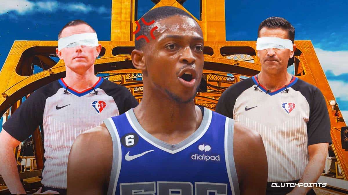 Kings' De'Aaron Fox, Mike Brown
