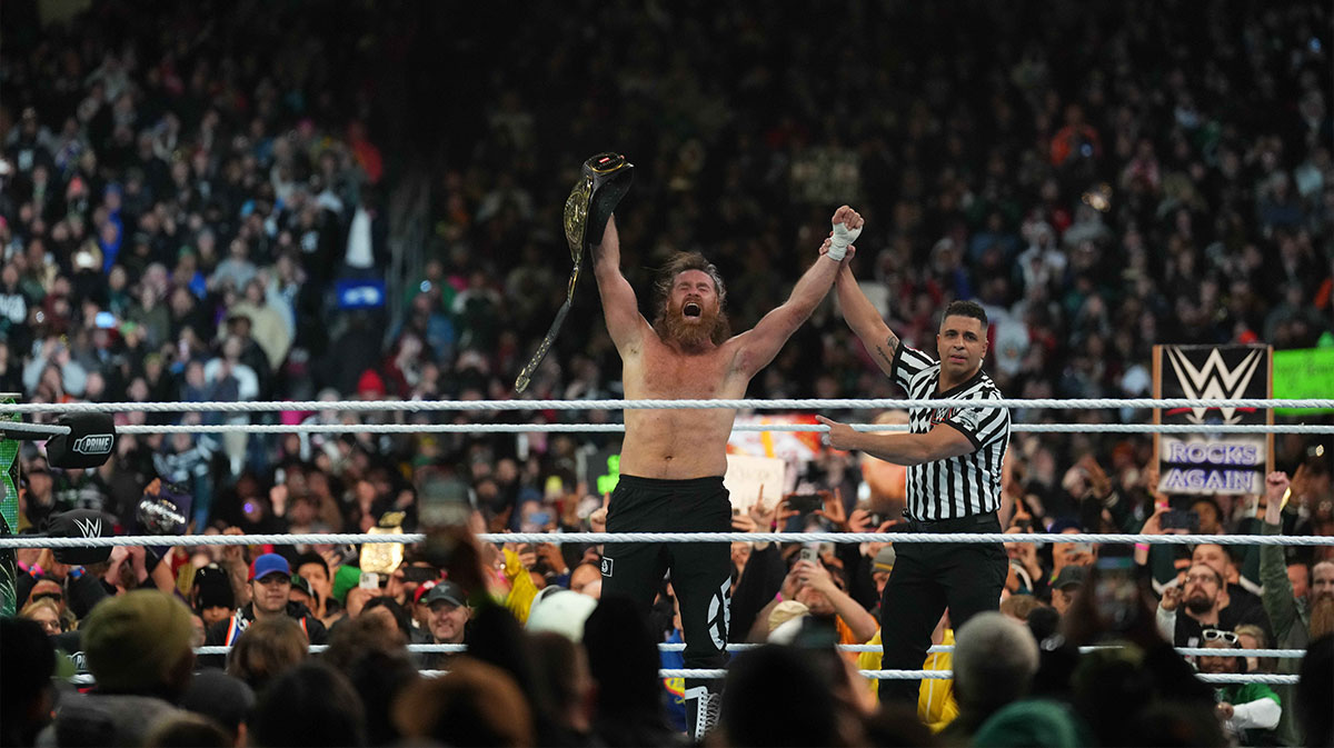 Intercontinental Championship match between GUNTHER and Sami Zayn during Wrestlemania XL Saturday at Lincoln Financial Field.