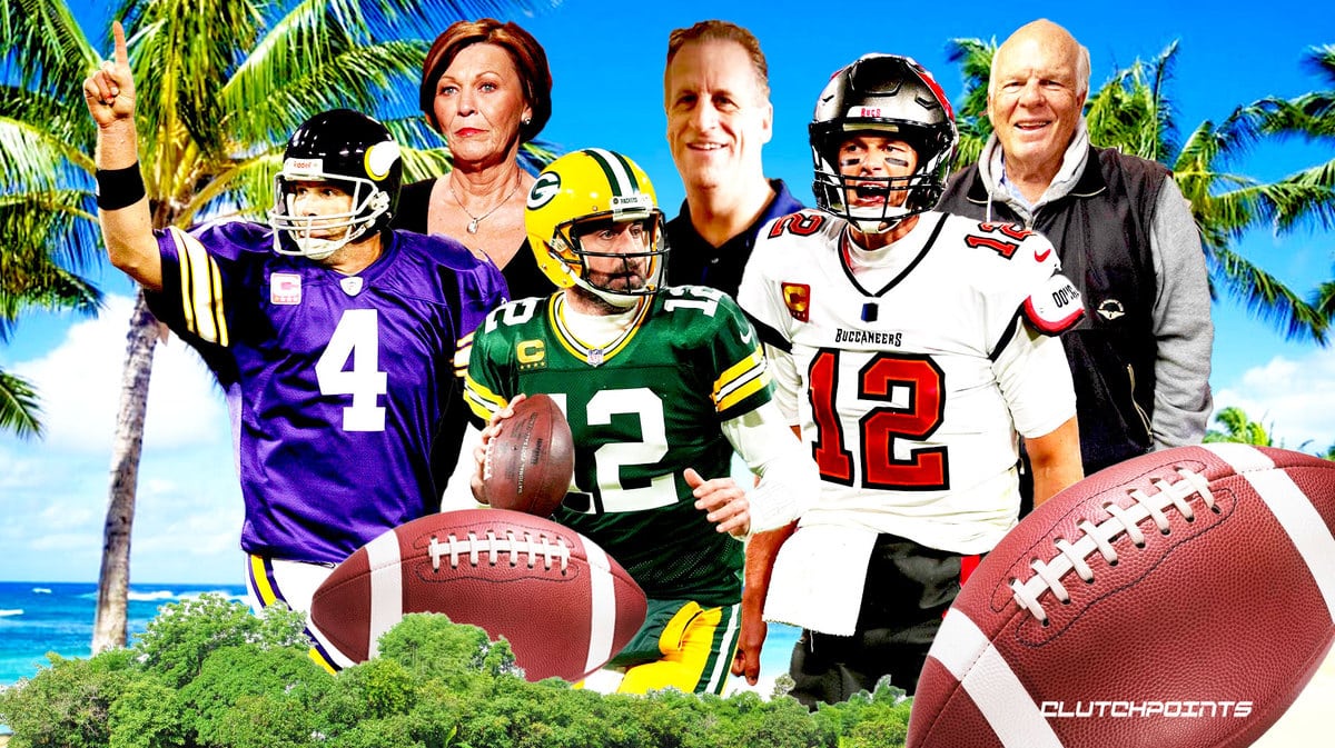 Tom Brady, Aaron Rodgers, Brett Favre, NFL, NFL players,