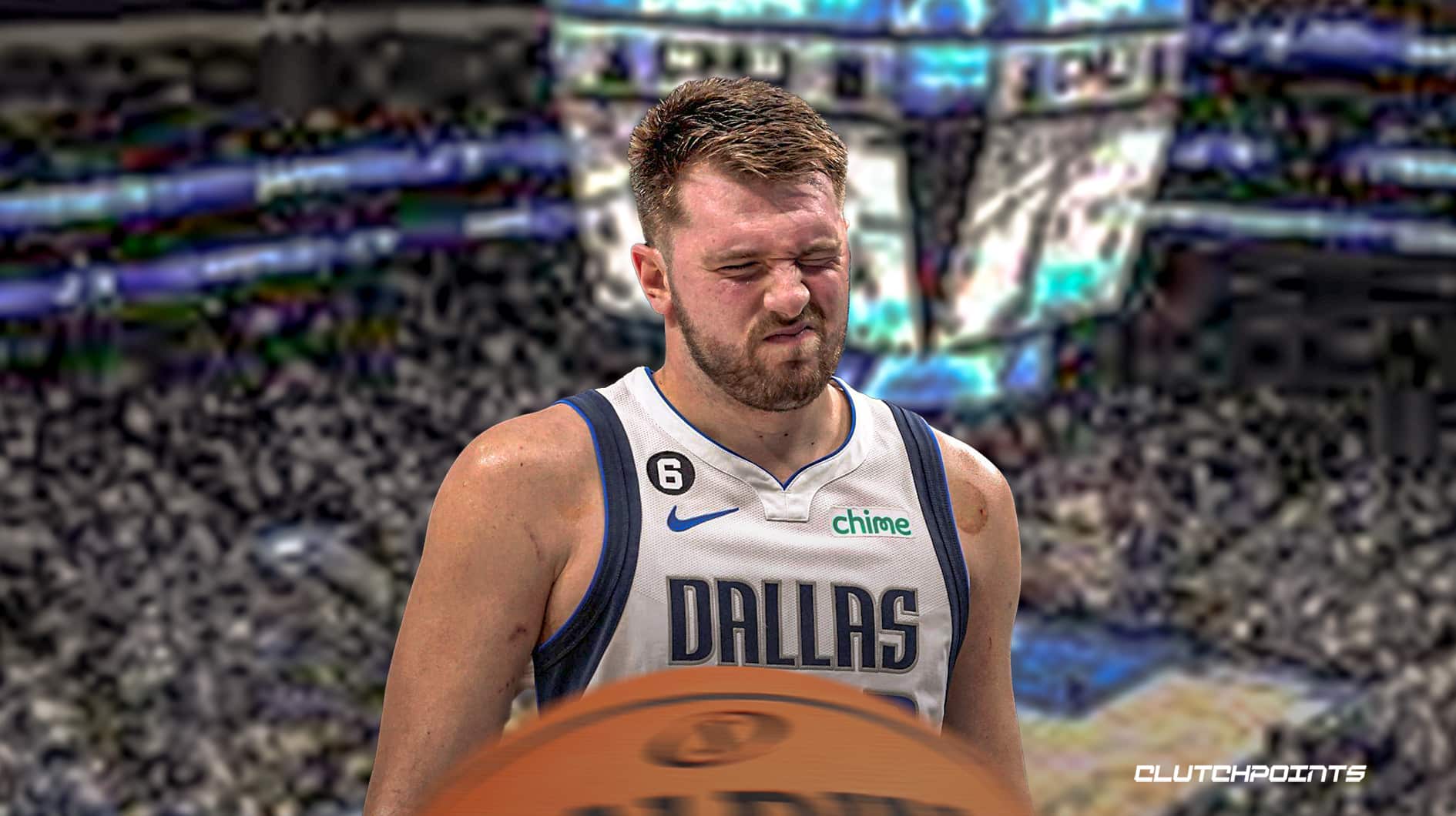 Luka Doncic Injury: Mavs Star Exits With Injury After Scary Fall