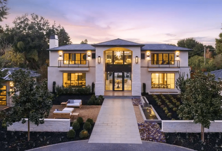 Inside Stephen Curry s 30 million mansion with photos