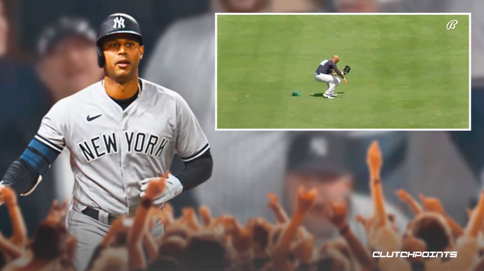 Yankees, Aaron Hicks, Aaron Hicks Yankees, Spring Training, Aaron Hicks error