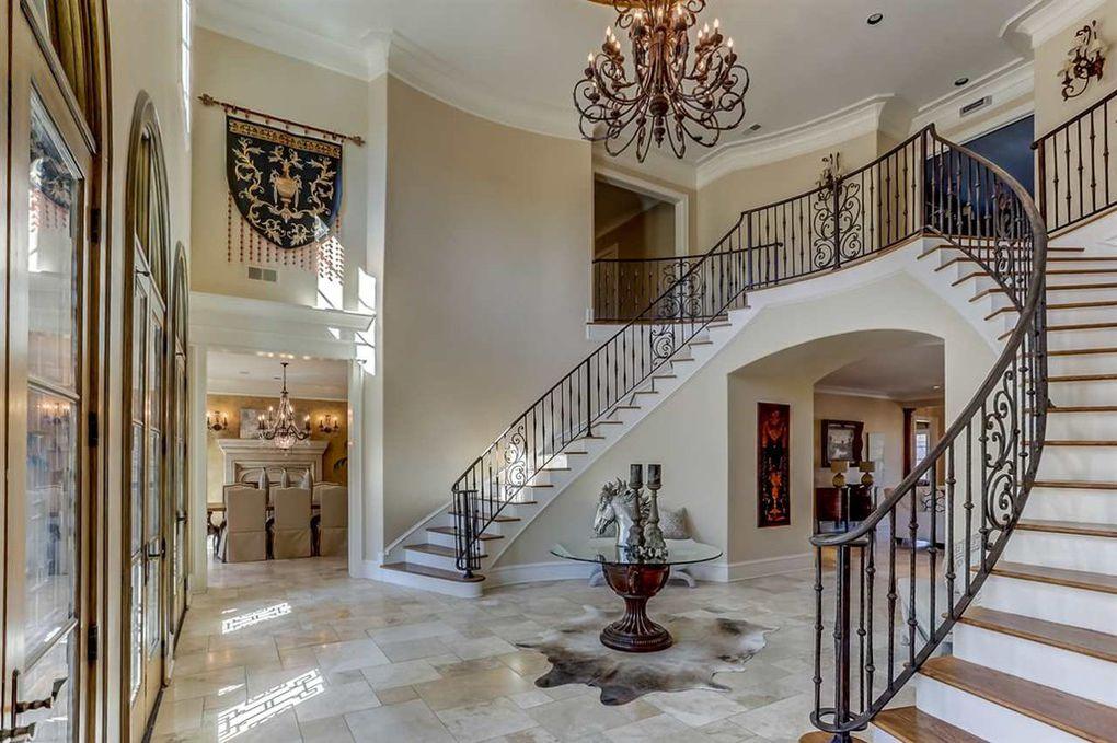 Overwhelmed with young star Ja Morant’s luxurious $3M мansion - A true King God Castle in Eads, Tennessee