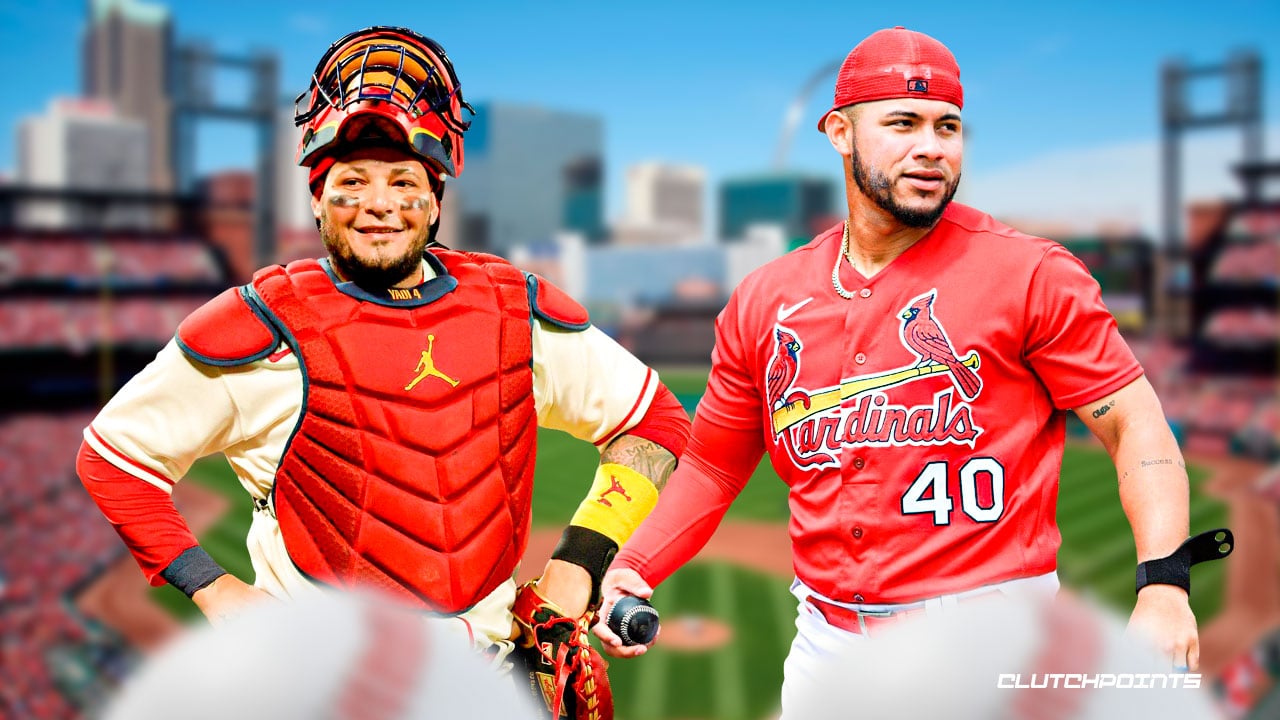 Yadier Molina pondering Cardinals return, but there's a catch