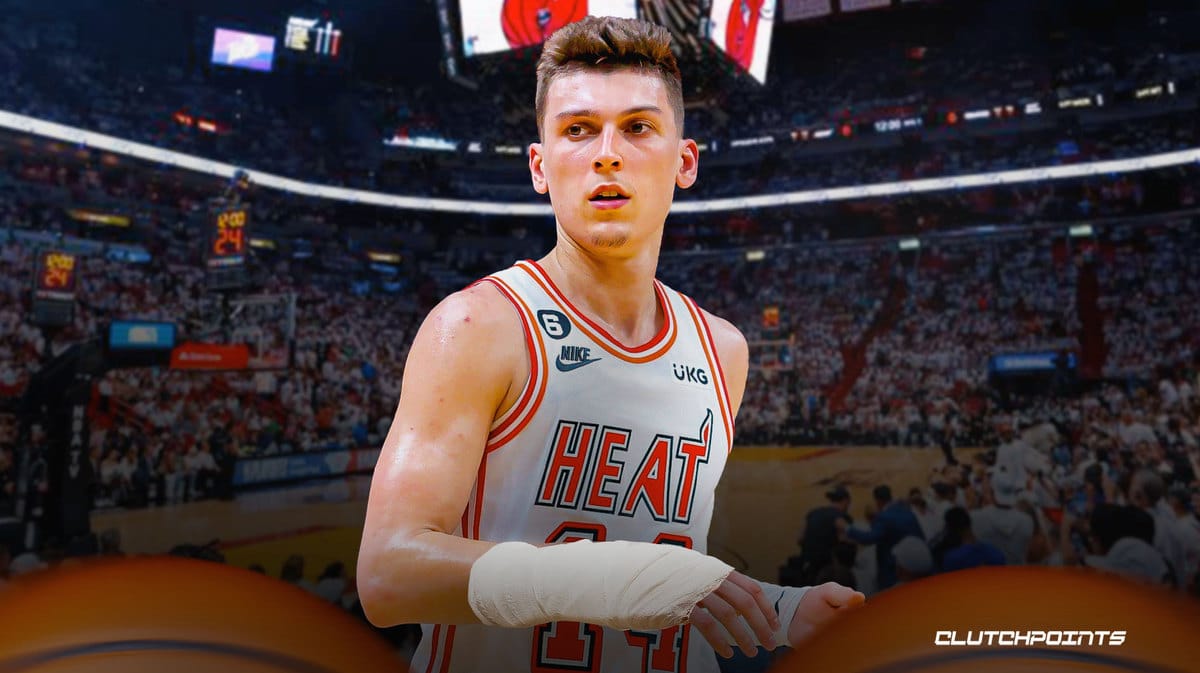 Tyler Herro cast on his injured arm has now been removed. He is now wearing  an arm brace in his instagram post yesterday : r/nba
