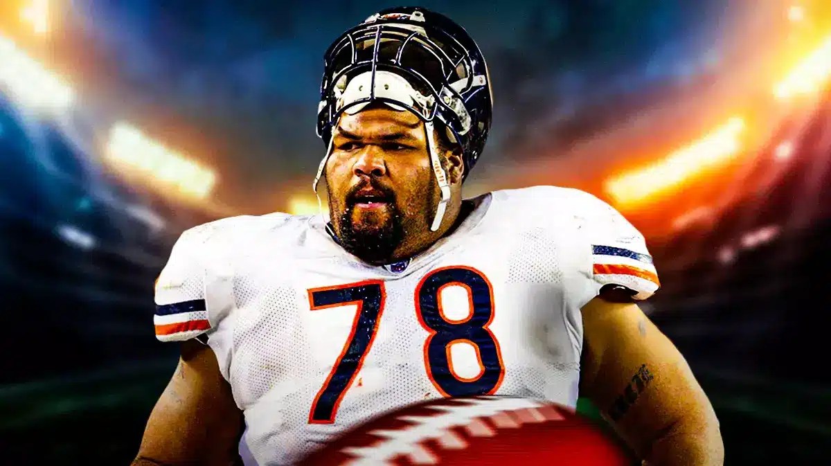 Aaron Gibson was the heaviest NFL player of all time.