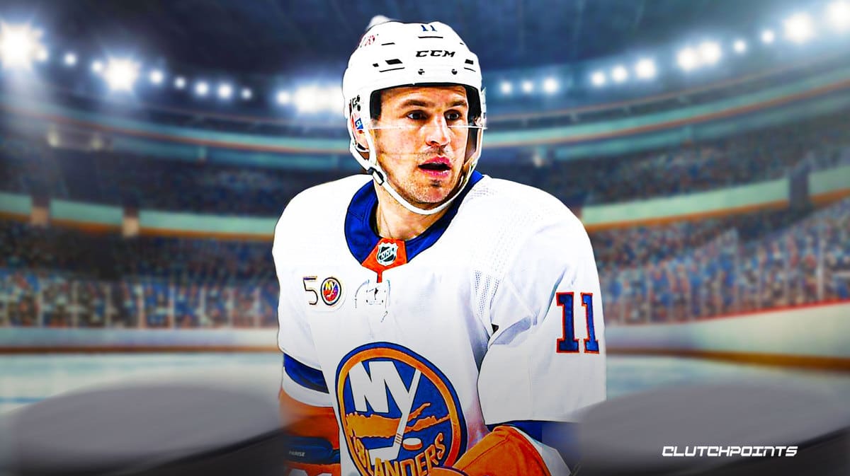 Zach Parise Turns 38, Made Major Impact on Islanders Teammates in Year 1 -  New York Islanders Hockey Now