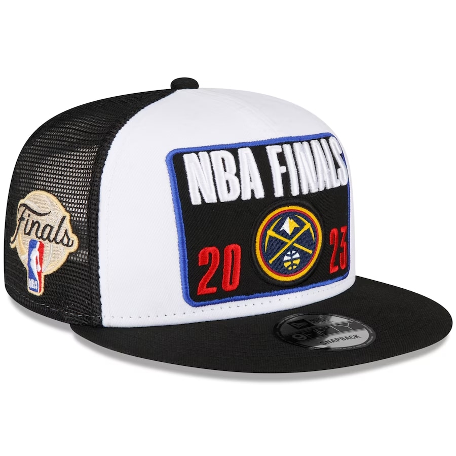 Nuggets New Era '23 Western Champions locker room snapback - White/Black colorway on a white background.