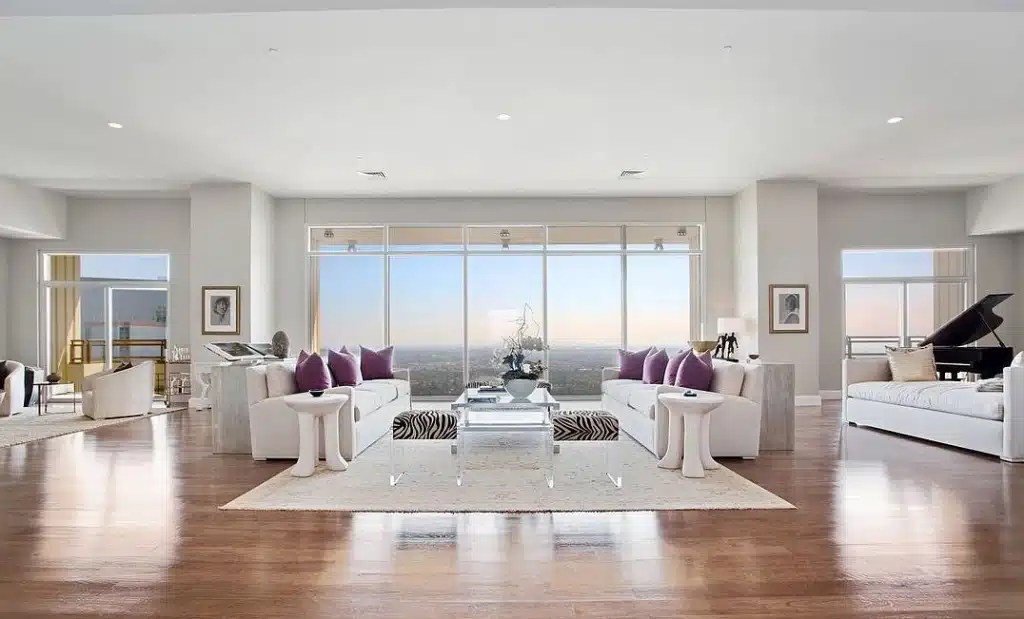 Inside Matthew Perry S Million Former Penthouse With Photos