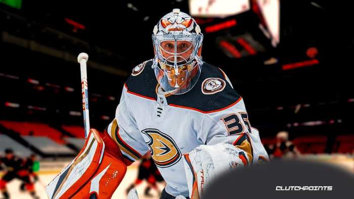 John Gibson, Ducks, John Gibson trade, John Gibson trade rumors, Ducks trade rumors