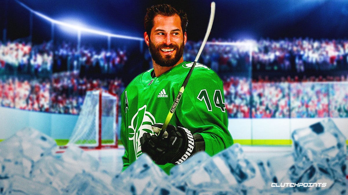 Adam Henrique, Chicago Blackhawks