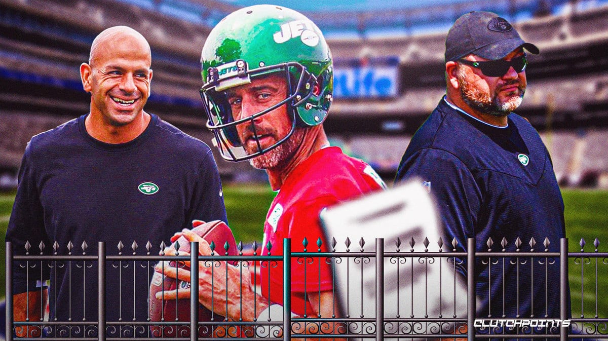 Aaron Rodgers, Jets, Aaron Rodgers Jets contract, Aaron Rodgers training camp