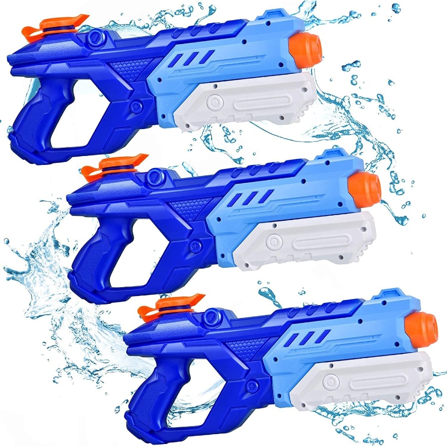 11 Best Water Guns - Our Picks, Alternatives & Reviews