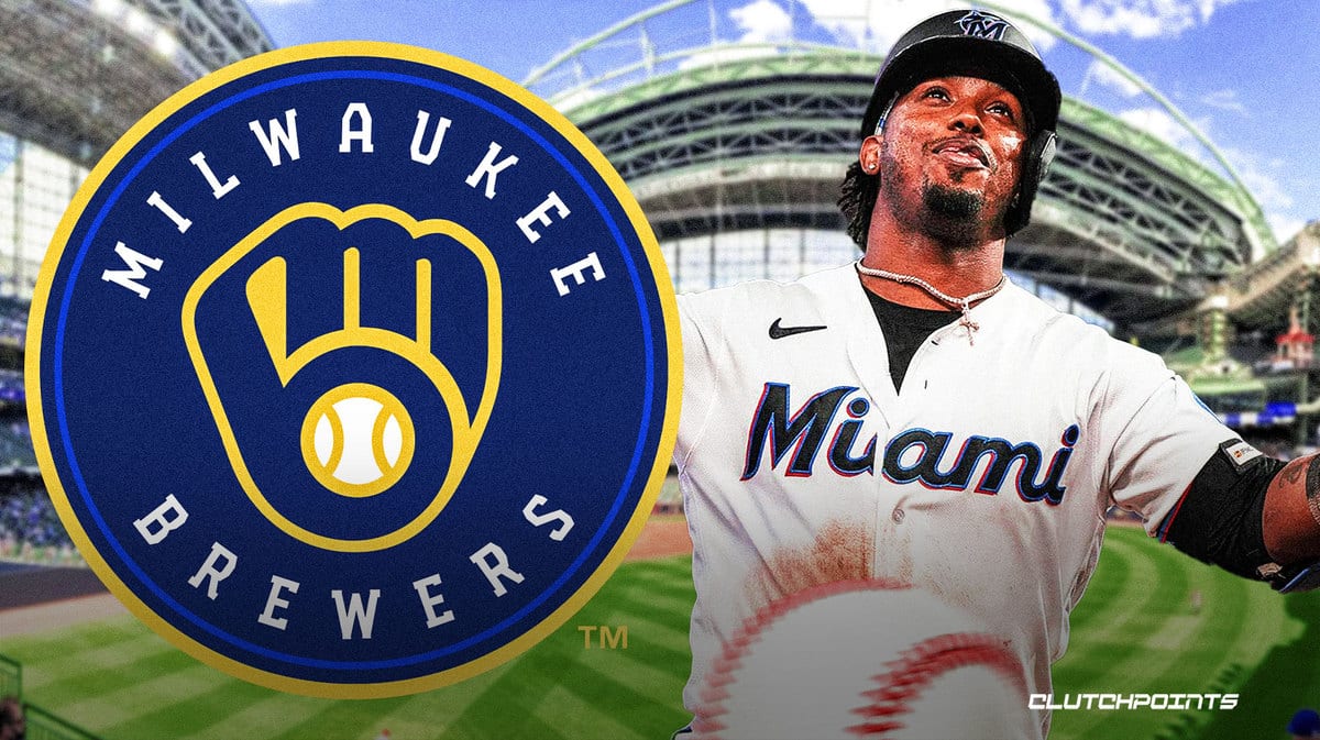 Wear two winning looks in one with these Milwaukee flag Brewers hats