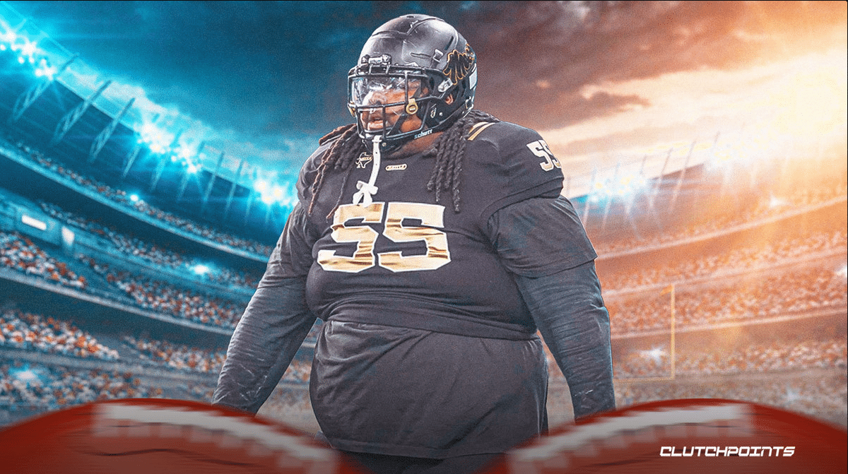 TCU's 455-pound offensive lineman from South Oak Cliff goes viral online