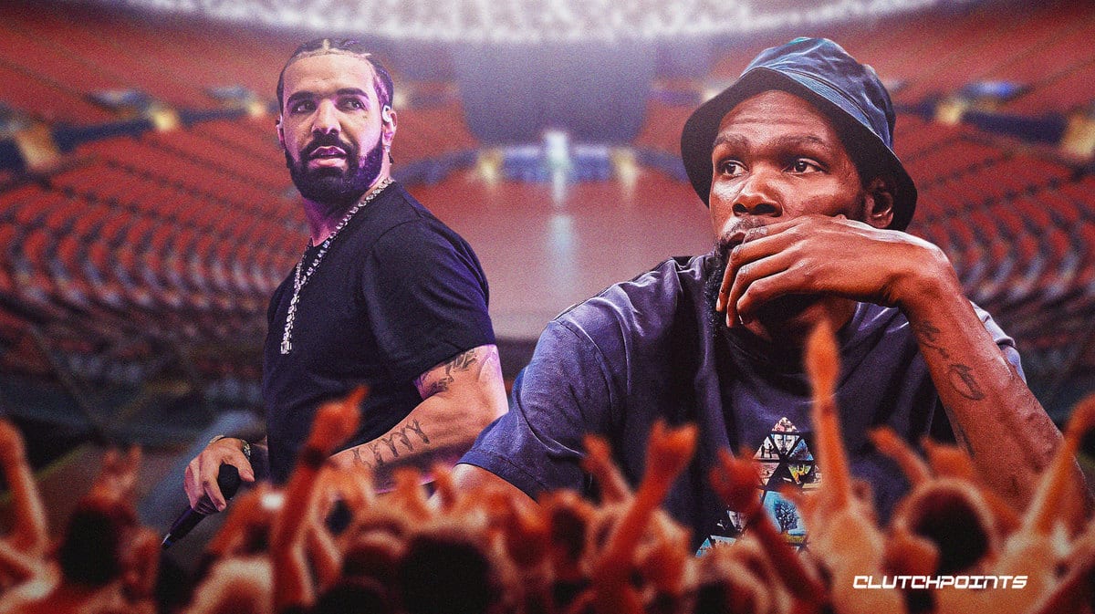 Kevin Durant walks out with Drake at his concert in Austin! ⭐️🎤 Drake says  he's now a huge Suns fan & wants to live part-time in Phoenix…