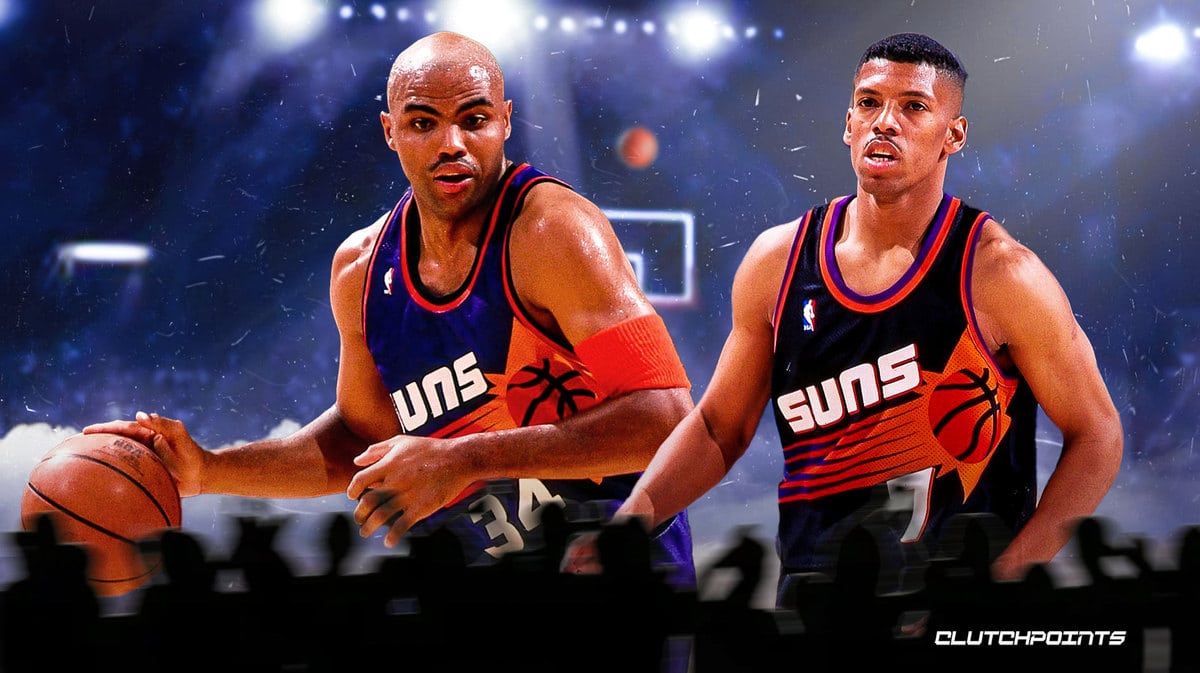 Stephon Marbury of the Phoenix Suns and Jason Kidd of the New