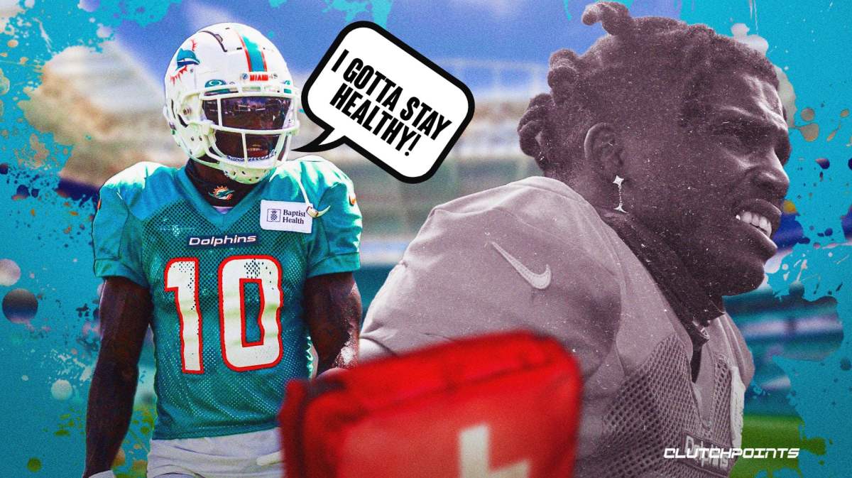 dolphins, tyreek hill, dolphins tyreek hill, tyreek hill 2,000 yards, tyreek hill 2,000