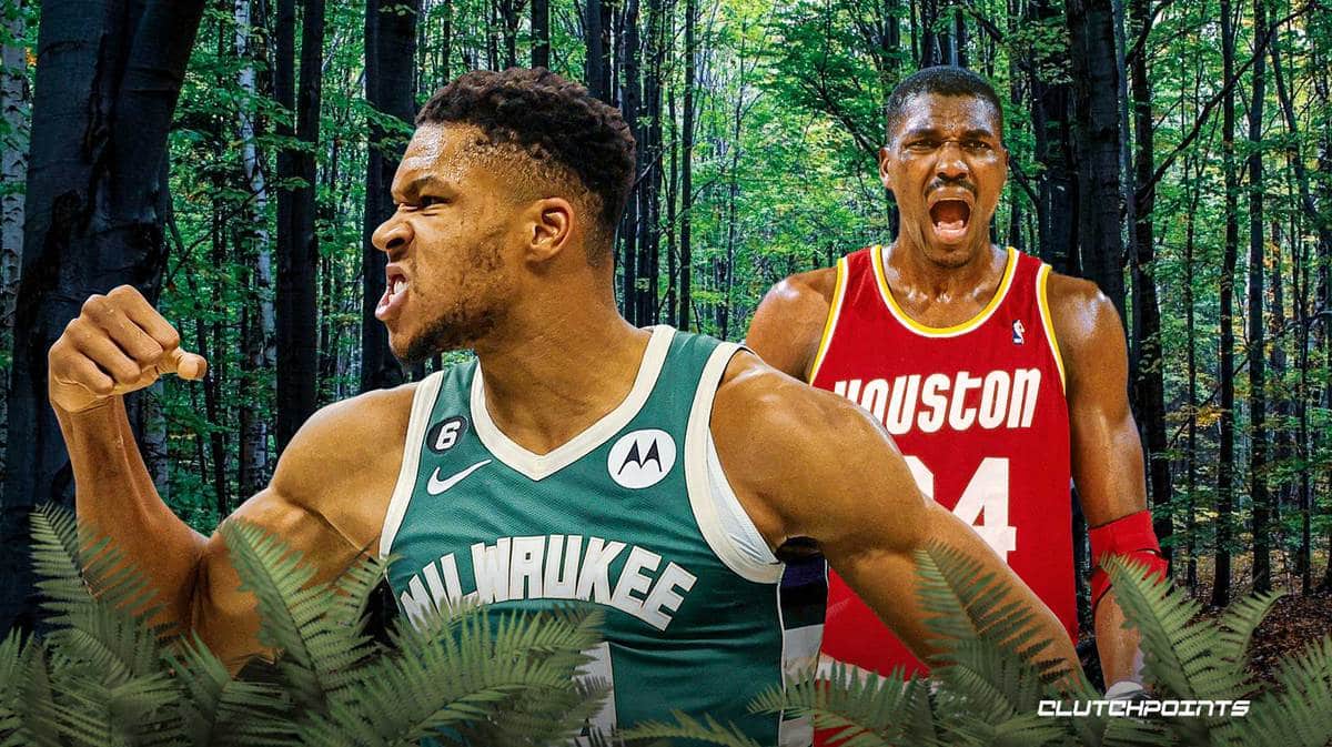 Giannis Antetokounmpo, Hakeem Olajuwon