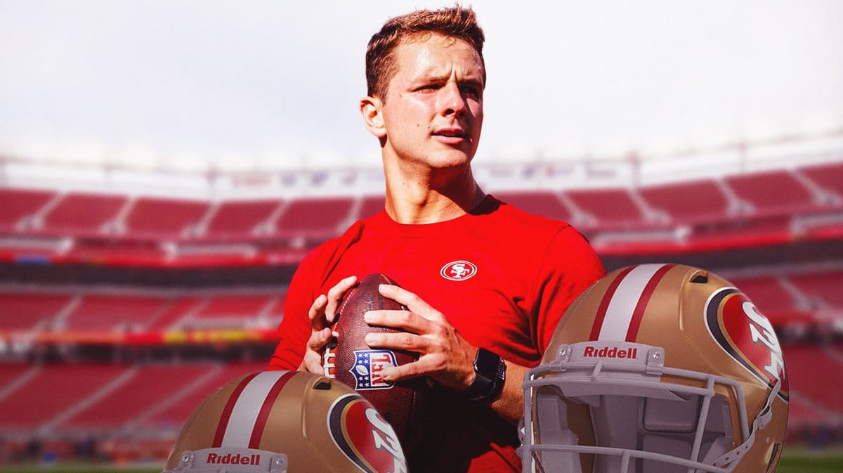 49ers quarterback Brock Purdy, practicing without his helmet