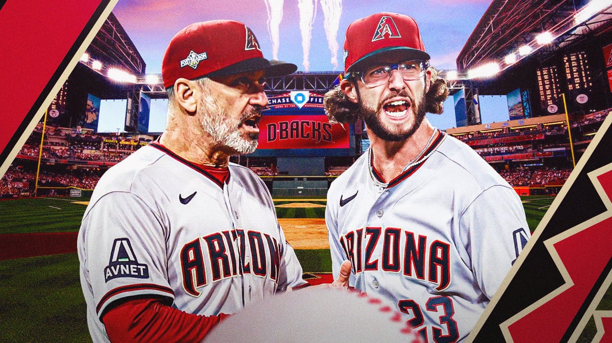 Torey Lovullo looking at Zac Gallen, both of them in Diamondbacks jerseys