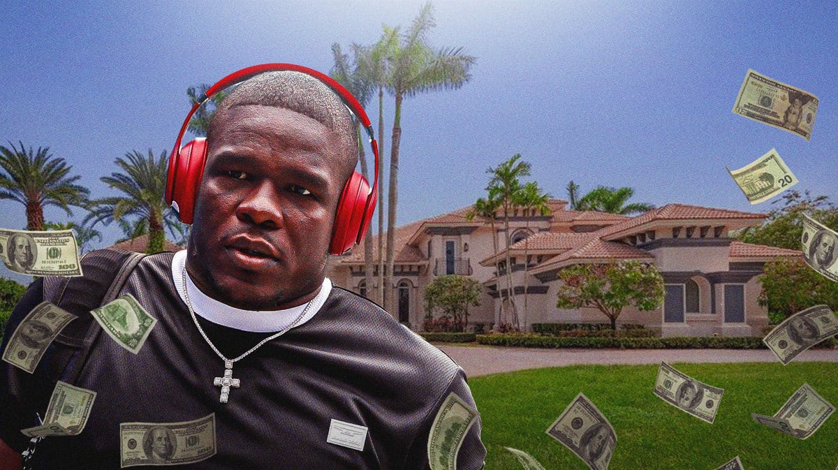 Former NFL running back Frank Gore in front of his mansion in Southwest Ranches, Fla.