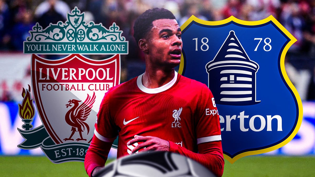 Cody Gakpo in front of the Liverpool and Everton logos