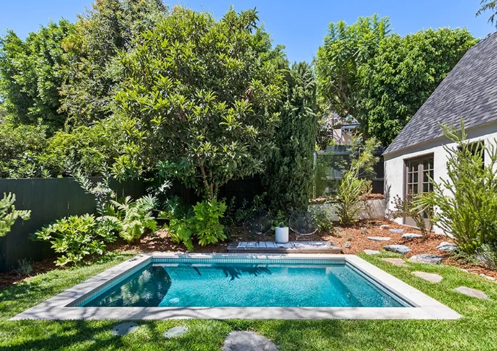 Inside Andie MacDowell's $4 million home, with photos