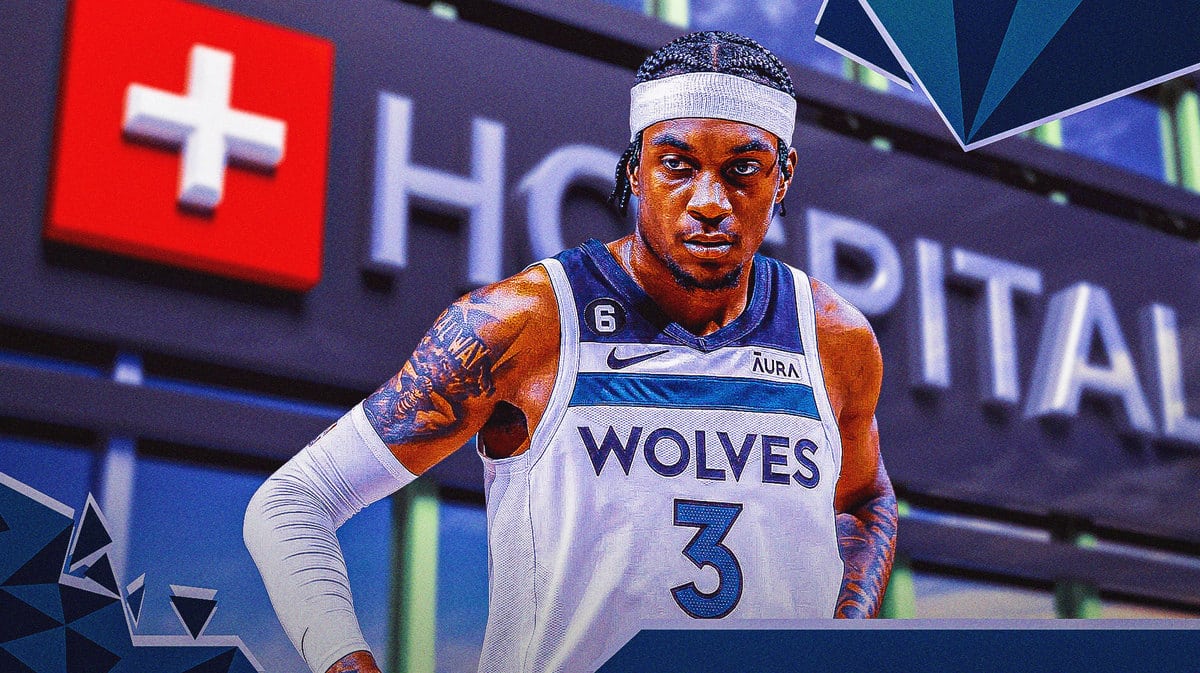 Timberwolves' Jaden McDaniels with first aid kit