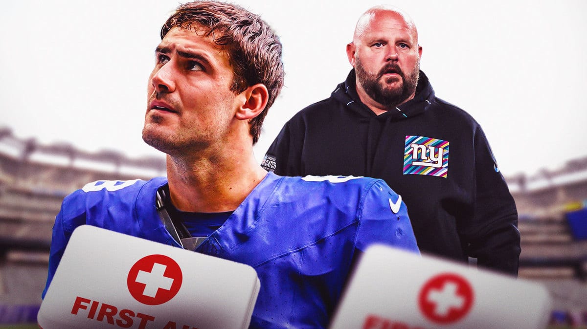 Daniel Jones and Brian Daboll with first aid kits