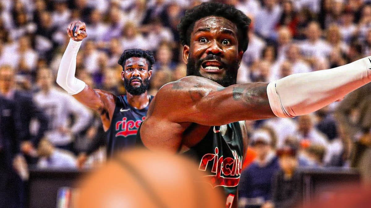 Blazers center DeAndre Ayton