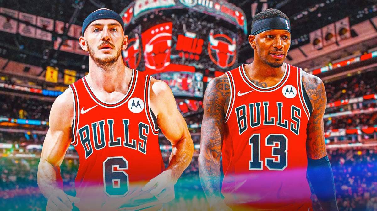 Chicago, Bulls, Torrey Craig, Alex Caruso, Billy Donovan, Alex Caruso and Torrey Craig in Bulls uni with Bulls arena in the background