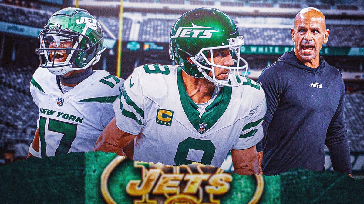 Photo: Aaron Rodgers in Jets uniform with Davante Adams in Jets uniform, and Robert Saleh in Jets gear