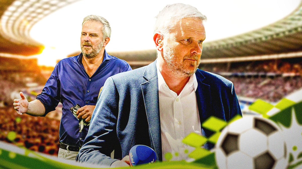 Dietmar Hamann in the soccer field, Liverpool
