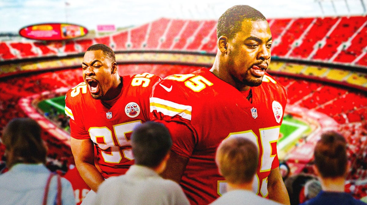 Chiefs fans lit into Chris Jones for a boneheaded late his vs. the Dolphins