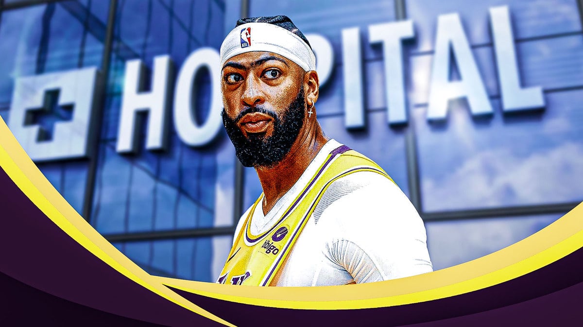 LeBron James and Darvin Ham may have just received terrible news regarding Anthony Davis during the Lakers vs Heat matchup