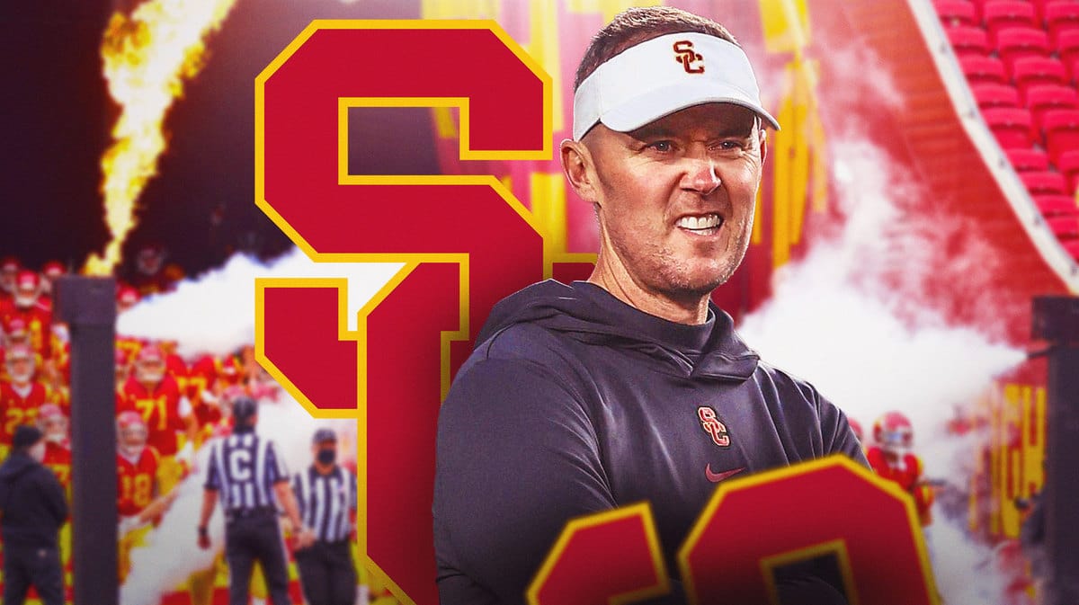 USC Head Coach Lincoln Riley