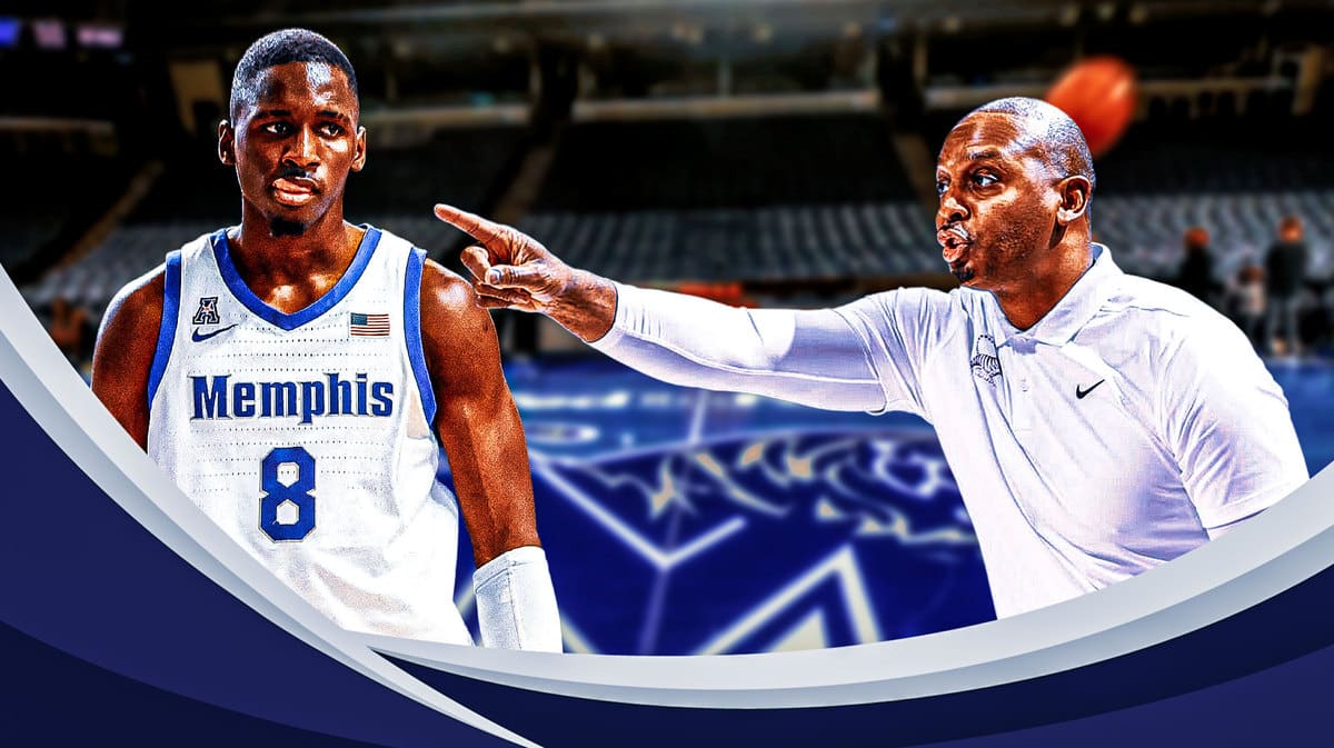 Memphis basketball coach Penny Hardaway pointing at David Jones