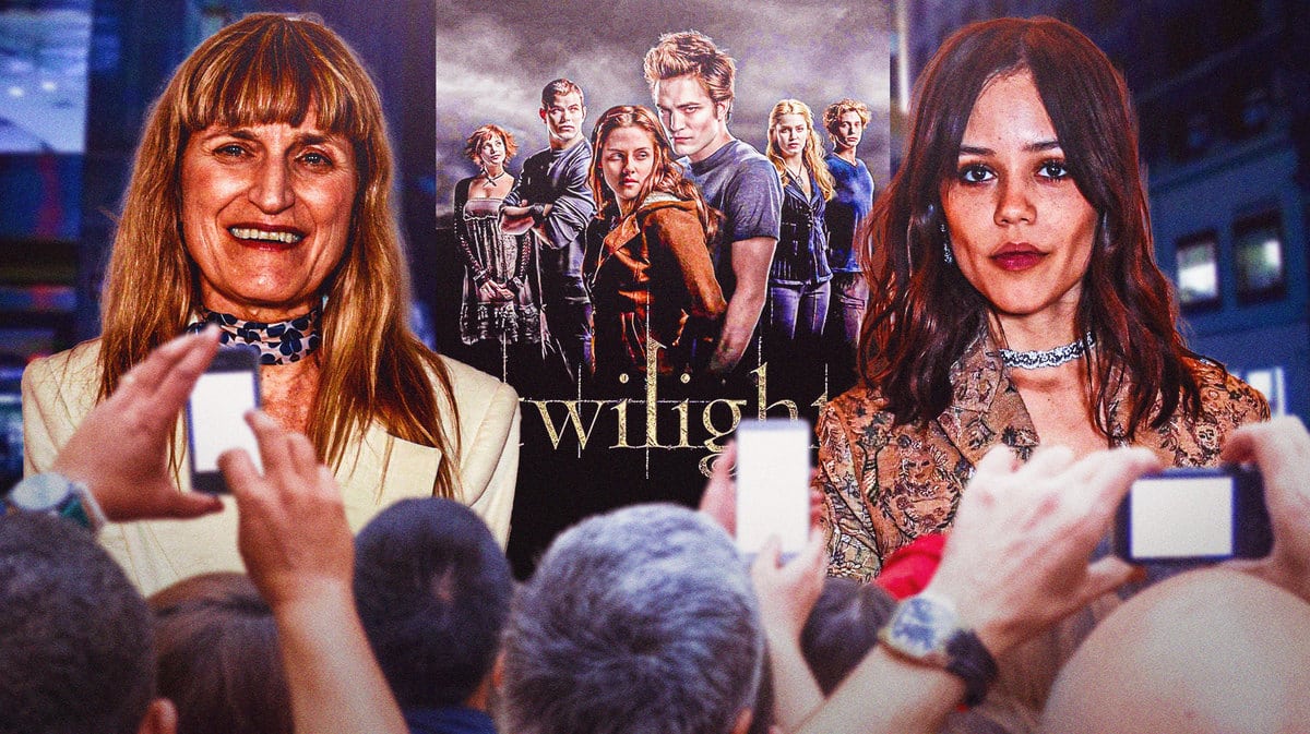 Director Catherine Hardwicke with Jenna Ortega and a Twilight movie poster.