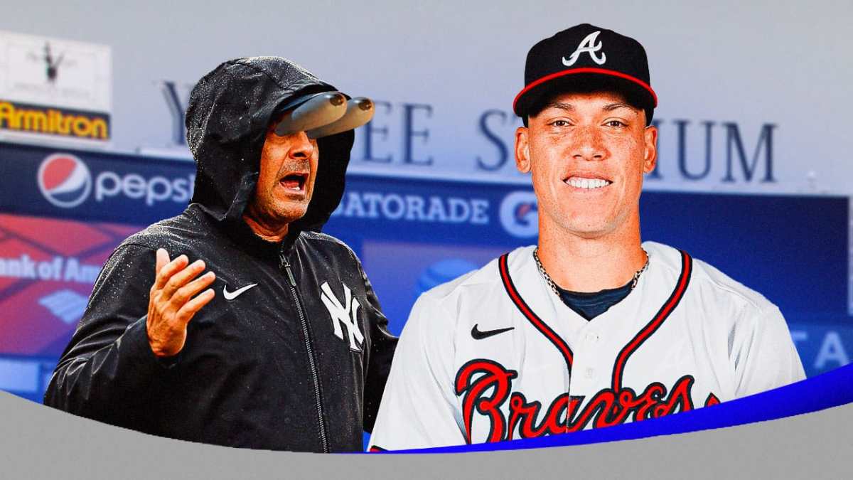 New York Yankees manager Aaron Boone and right fielder Aaron Judge