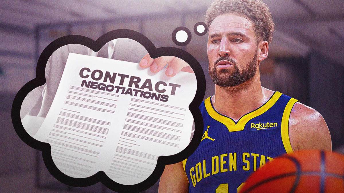 Warriors' Klay Thompson with thought bubble that leads to contract negotiations