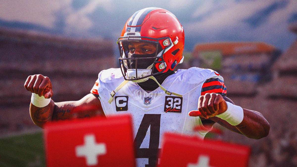 Cleveland Browns QB Deshaun Watson is injured