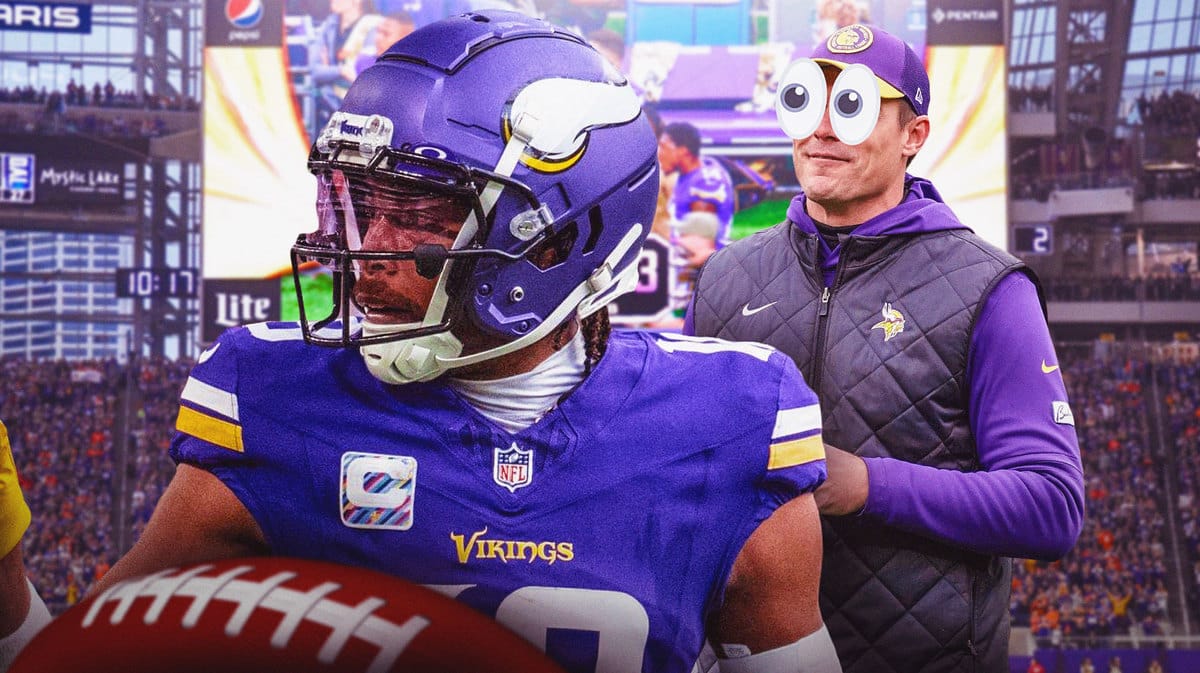 Kevin O'Connell with eyeball emojis looking at Justin Jefferson