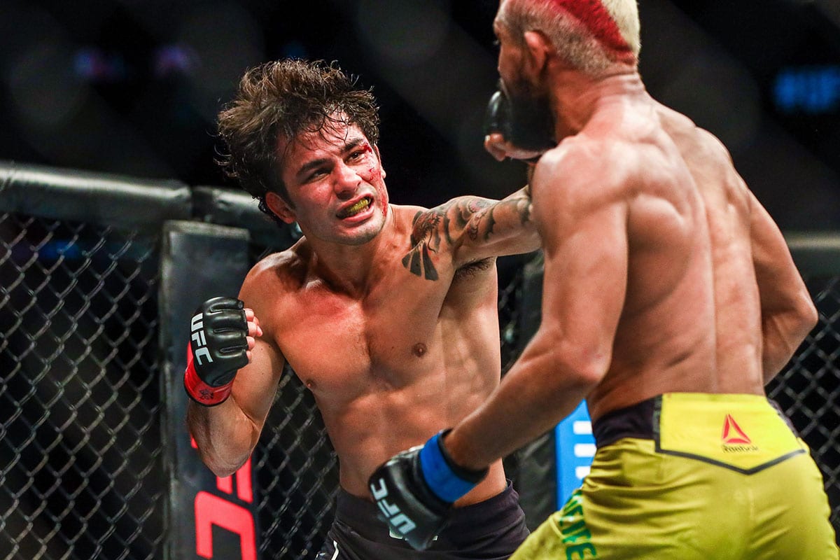 Alexandre Pantoja in a UFC fight against Figueriredo
