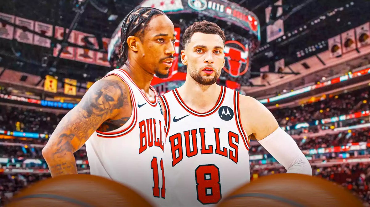 Bulls, Chicago, Billy Donovan, Zach LaVine, Trade deadline, Zach LaVine and DeMar DeRozan in Bulls unis with Bulls arena in the background