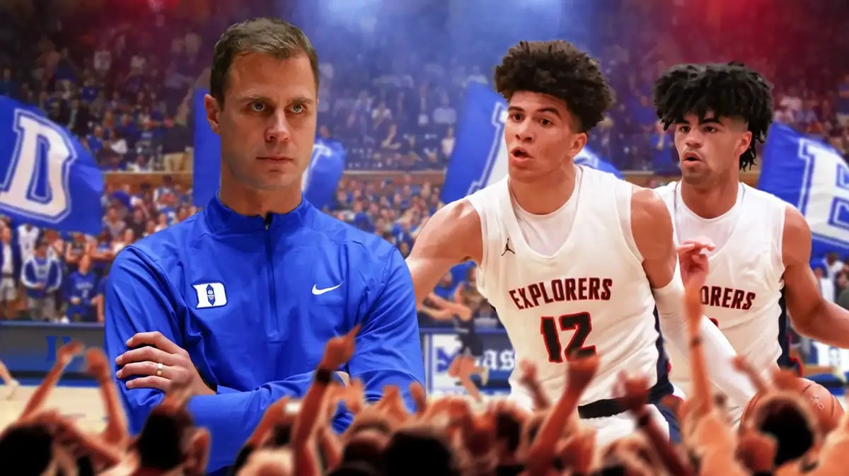 Duke basketball HC Jon Scheyer with Carlos Boozer, Cameron Boozer, and Cayden Boozer