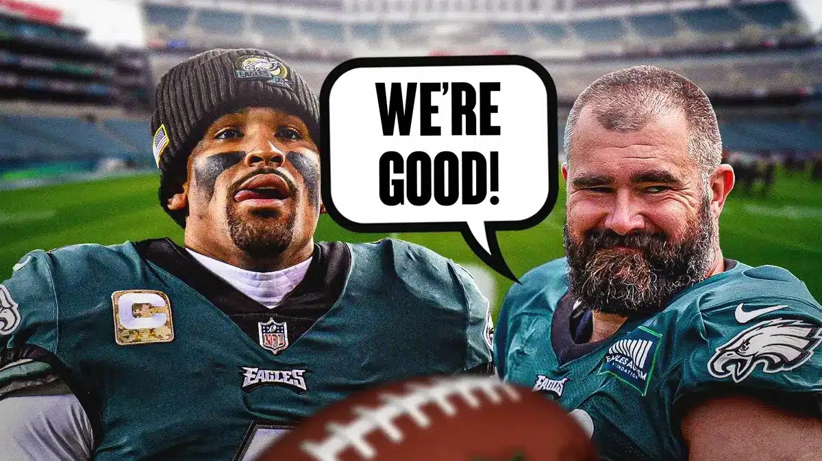 Eagle Qb Jalen Hurts and C Jason Kelce, the main players in the Tush Push