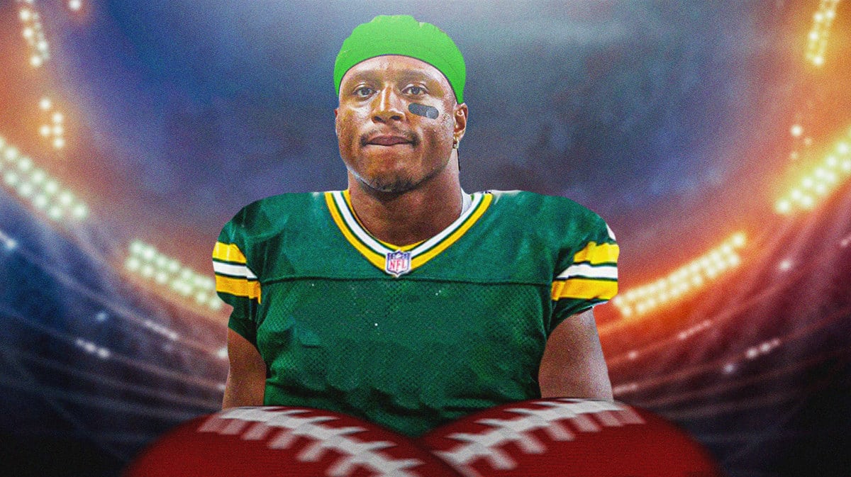 Kenyan Drake in a Packers jersey